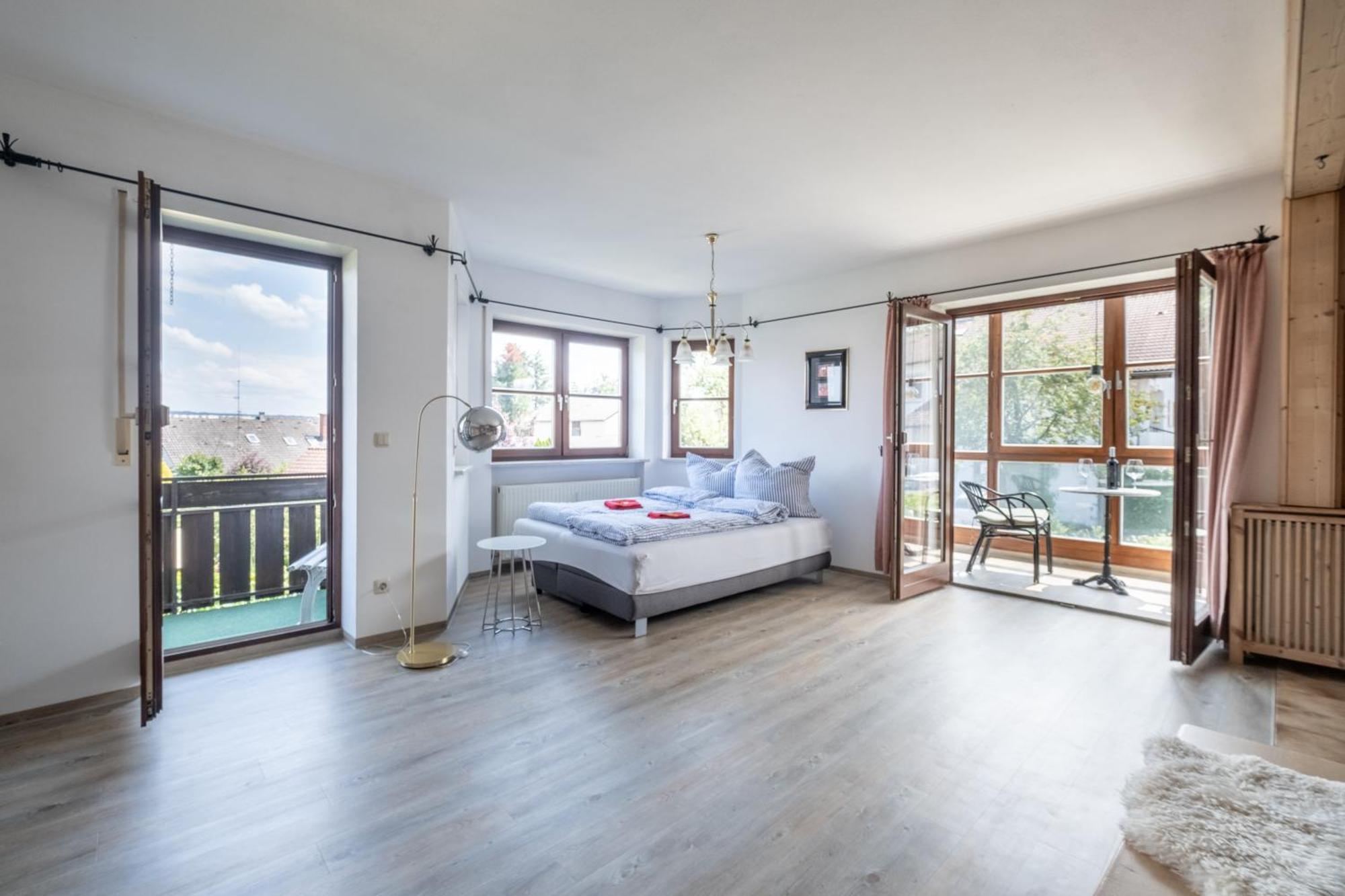Gemuetliches Wohlfuehl-Apartment Mit Perfektem Seeblick Dießen am Ammersee Kültér fotó